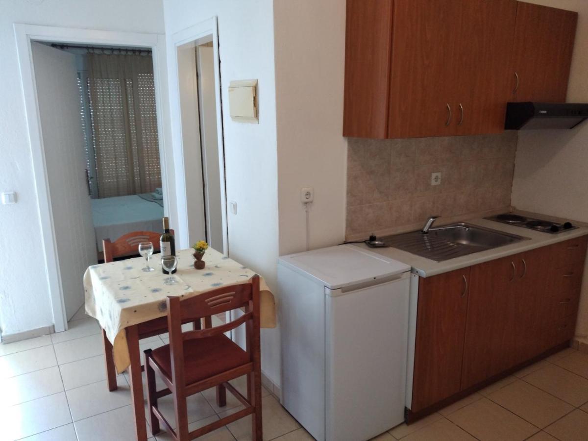 Apartments Gregory & George Hanioti Luaran gambar